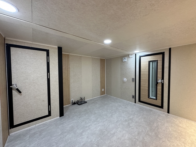 [모던] 3700 * 3700 작사,작곡